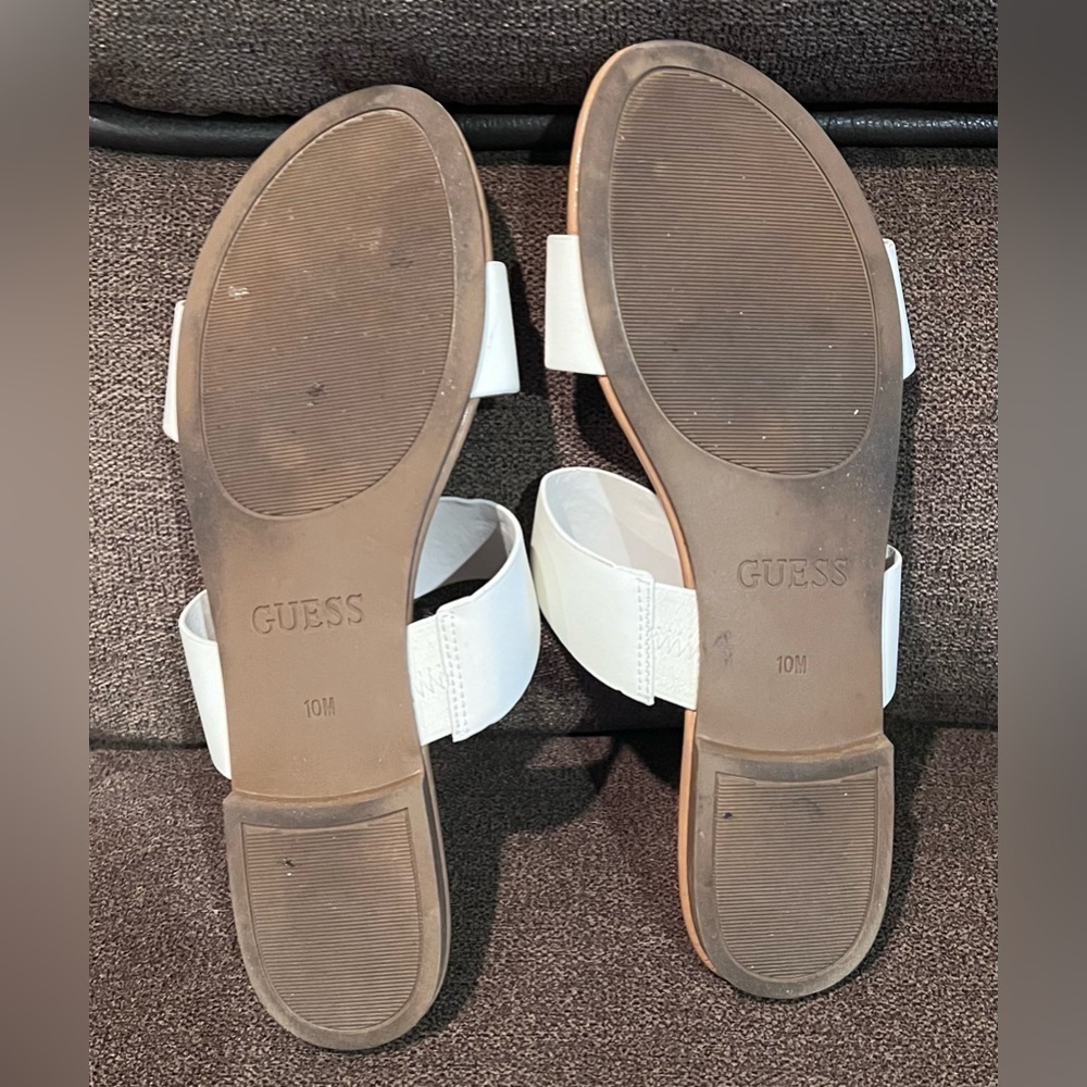 Guess sandals, White, size 10 Women’s. Like new. - Picture 3 of 6